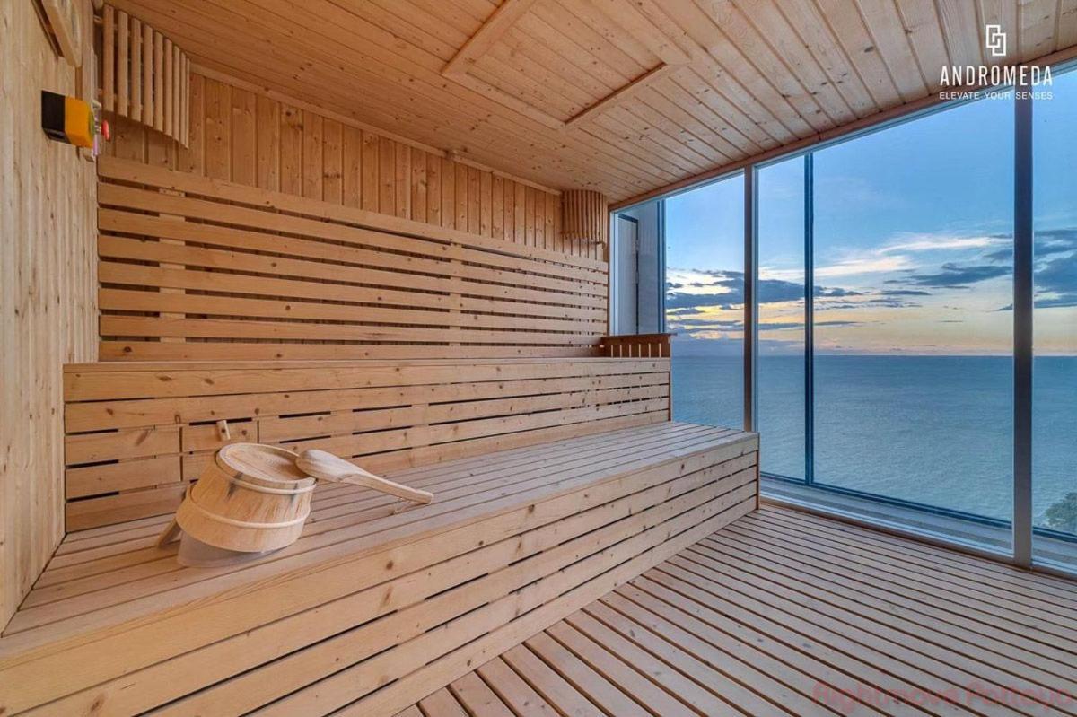 2 Bed Sea View High Floor Luxury Apartment *