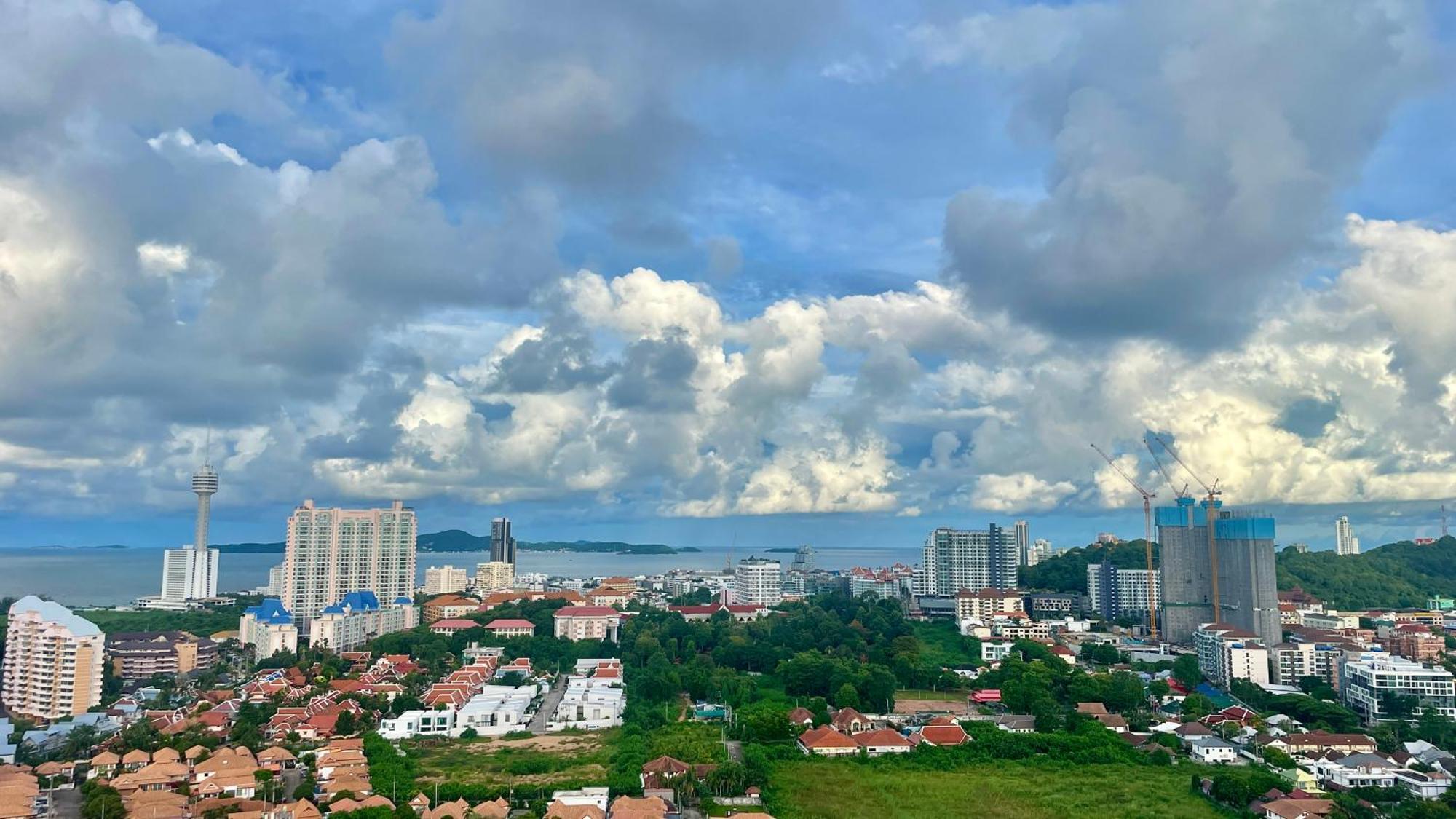 Supalai Sea View Luxury Apartment *