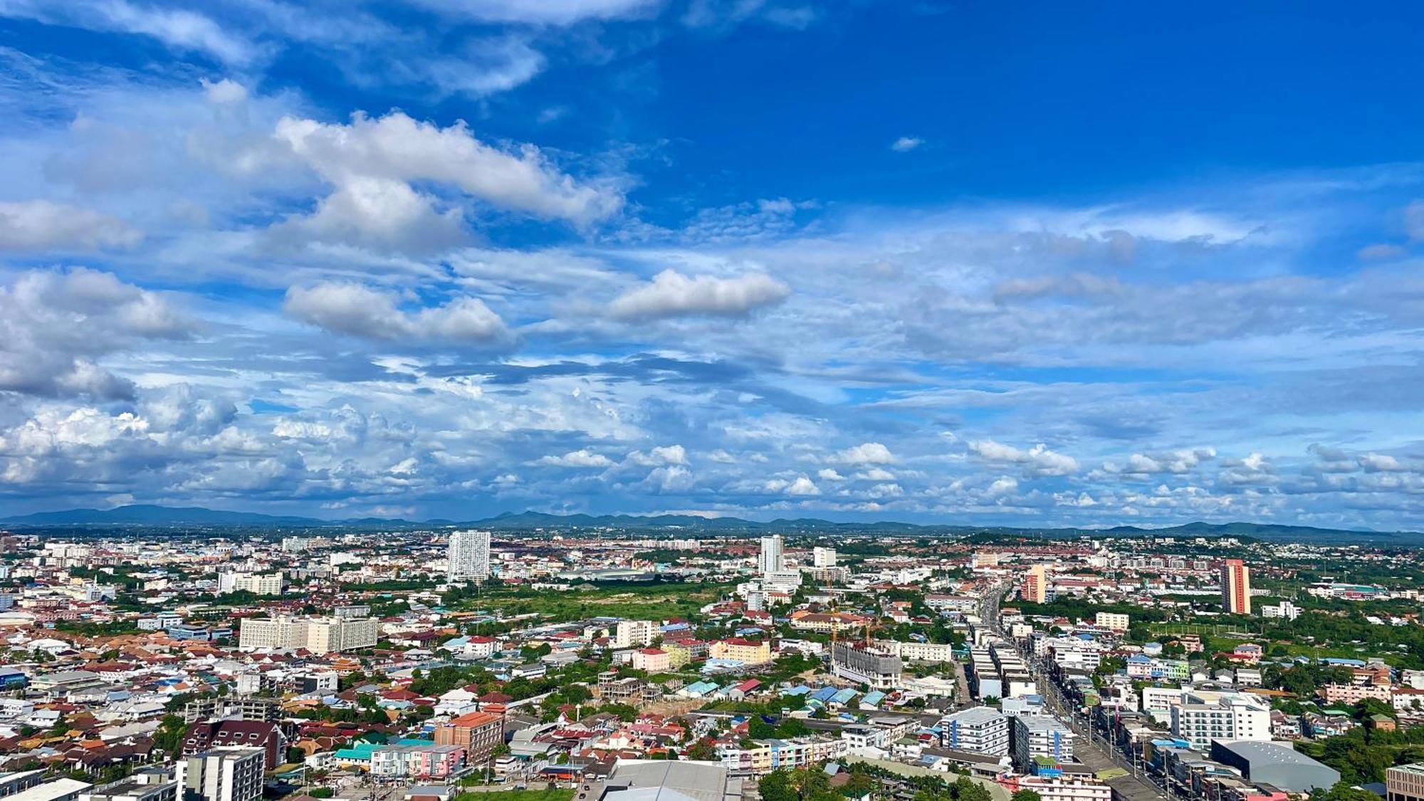 Supalai Sea View Luxury Apartment *