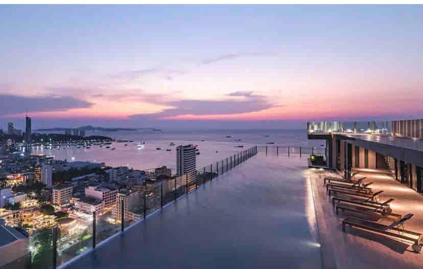 Base Perfect Spot Seaview 23 Floor * Pattaya