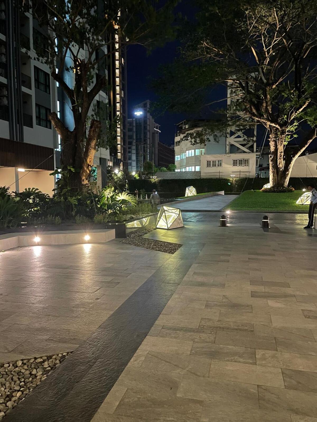 Apartment Base Perfect Spot Seaview 23 Floor Pattaya