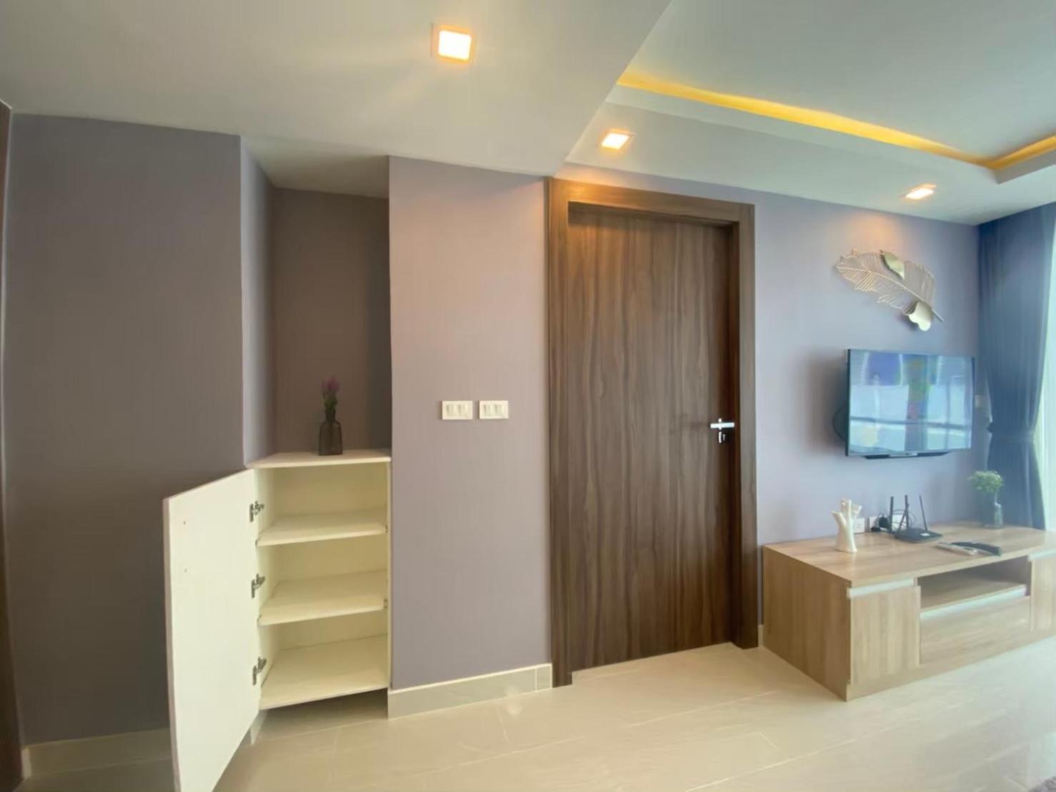 Grand Avenue Suites X Monthstayz Thailand Apartment Pattaya
