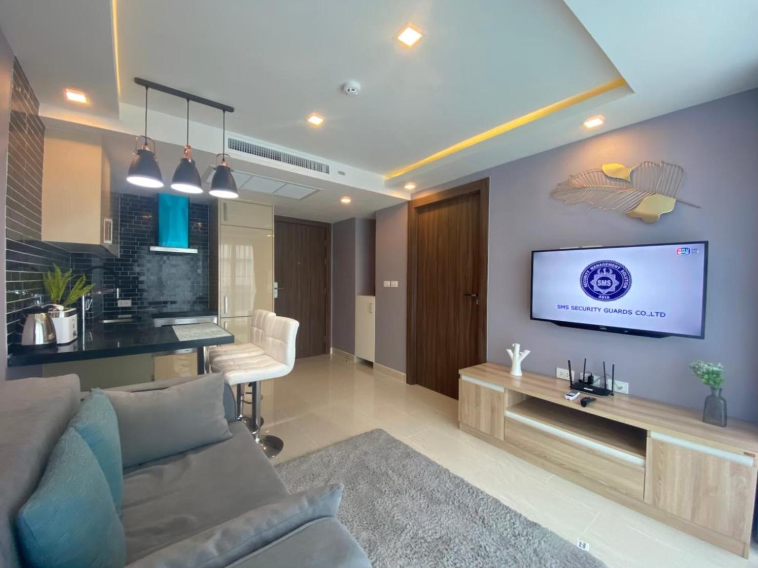 Grand Avenue Suites X Monthstayz Thailand Apartment