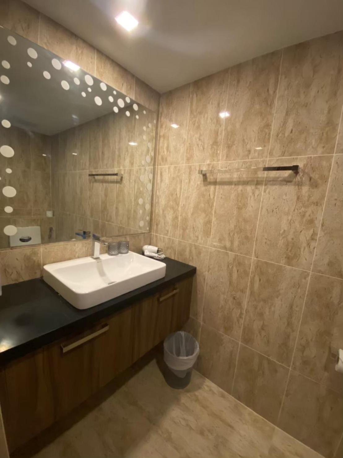 Grand Avenue Suites X Monthstayz Thailand *