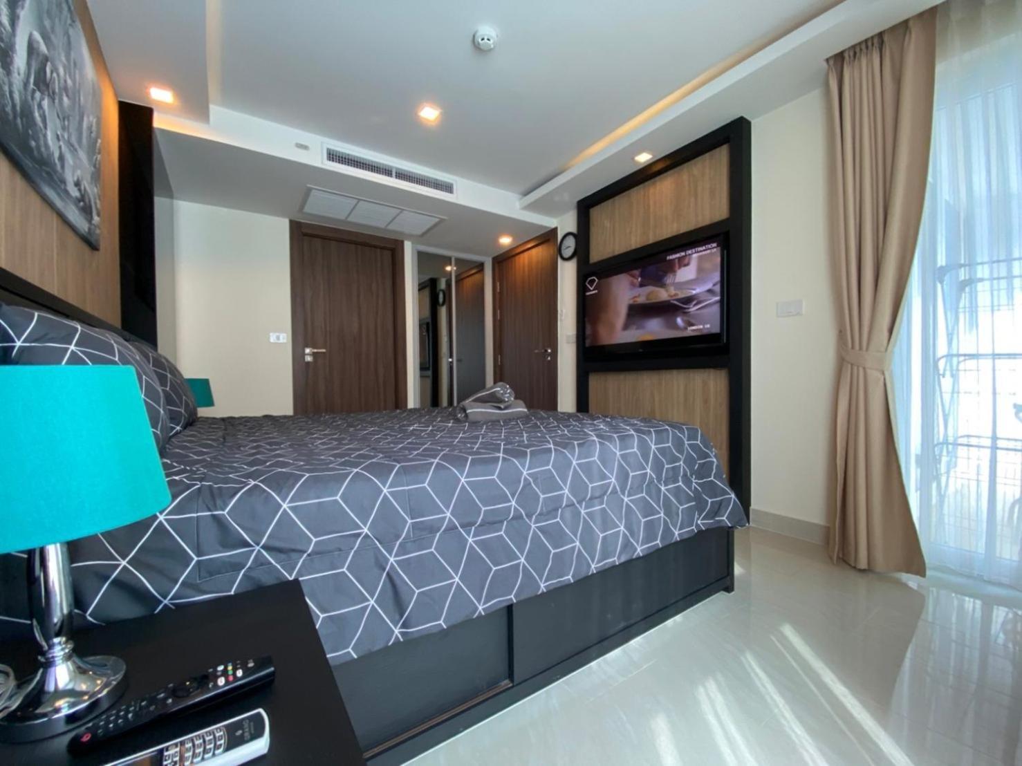 Grand Avenue Suites X Monthstayz Thailand Apartment Pattaya