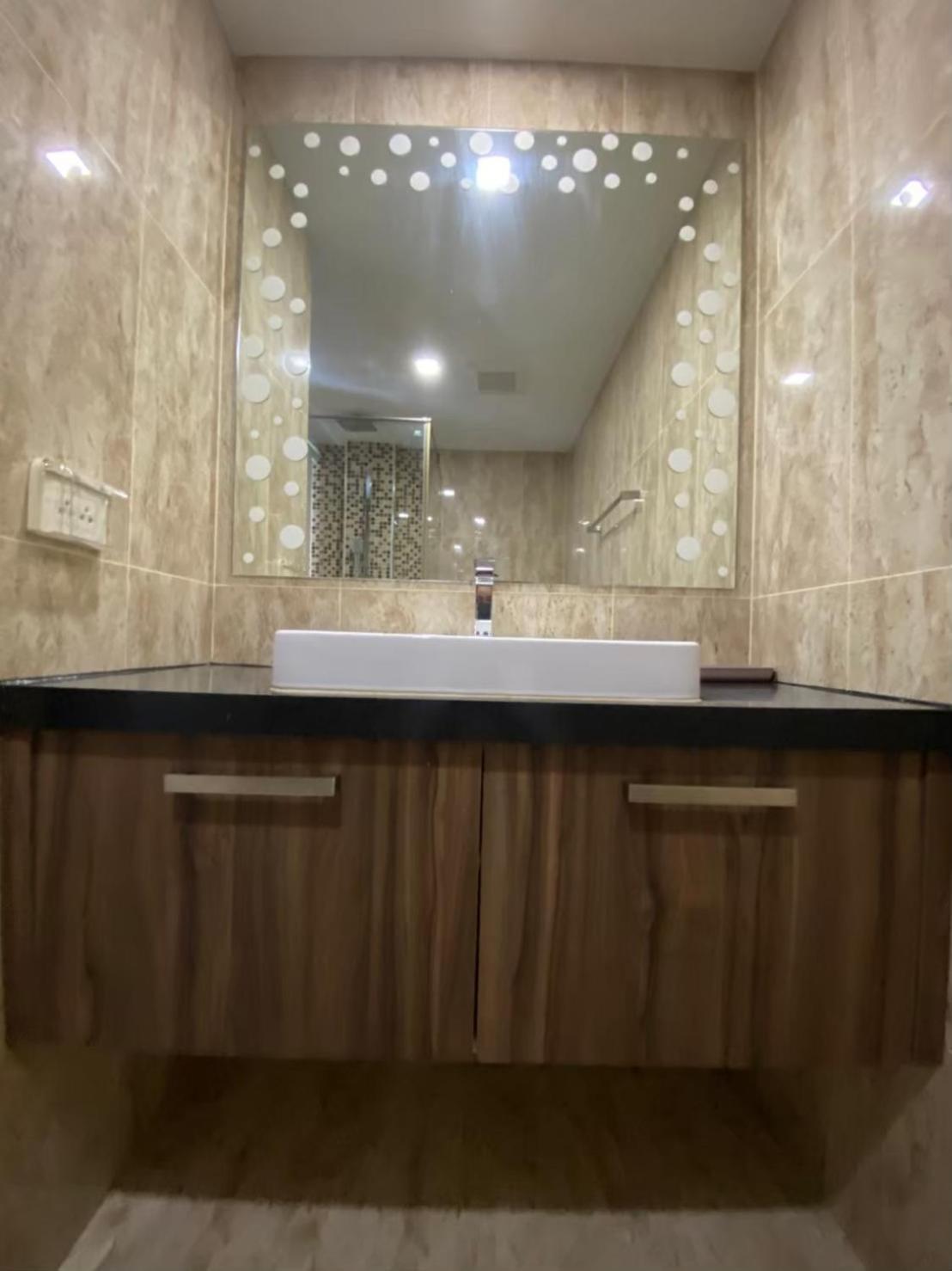 Apartment Grand Avenue Suites X Monthstayz Thailand Pattaya