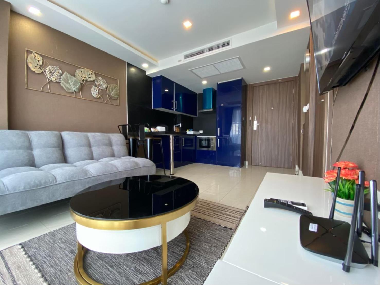 Grand Avenue Suites X Monthstayz Thailand * Pattaya