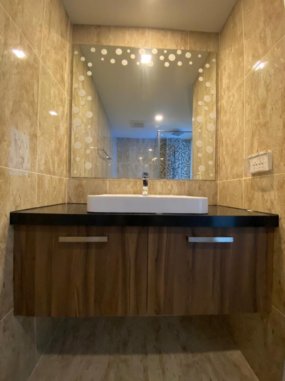 Grand Avenue Suites X Monthstayz Thailand Pattaya