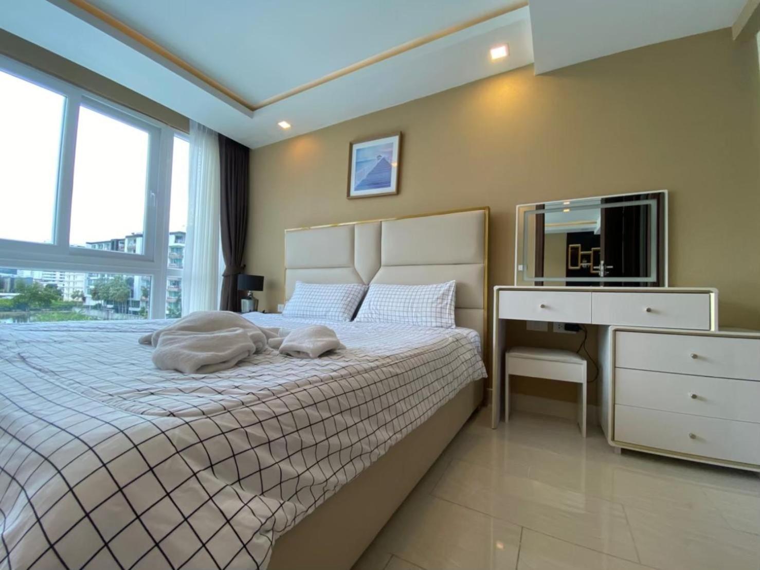 Grand Avenue Suites X Monthstayz Thailand Apartment Pattaya