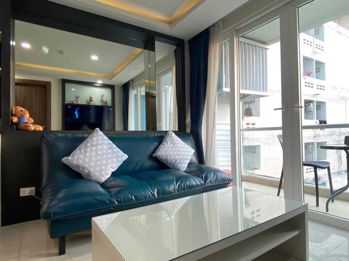Apartment Grand Avenue Suites X Monthstayz Thailand