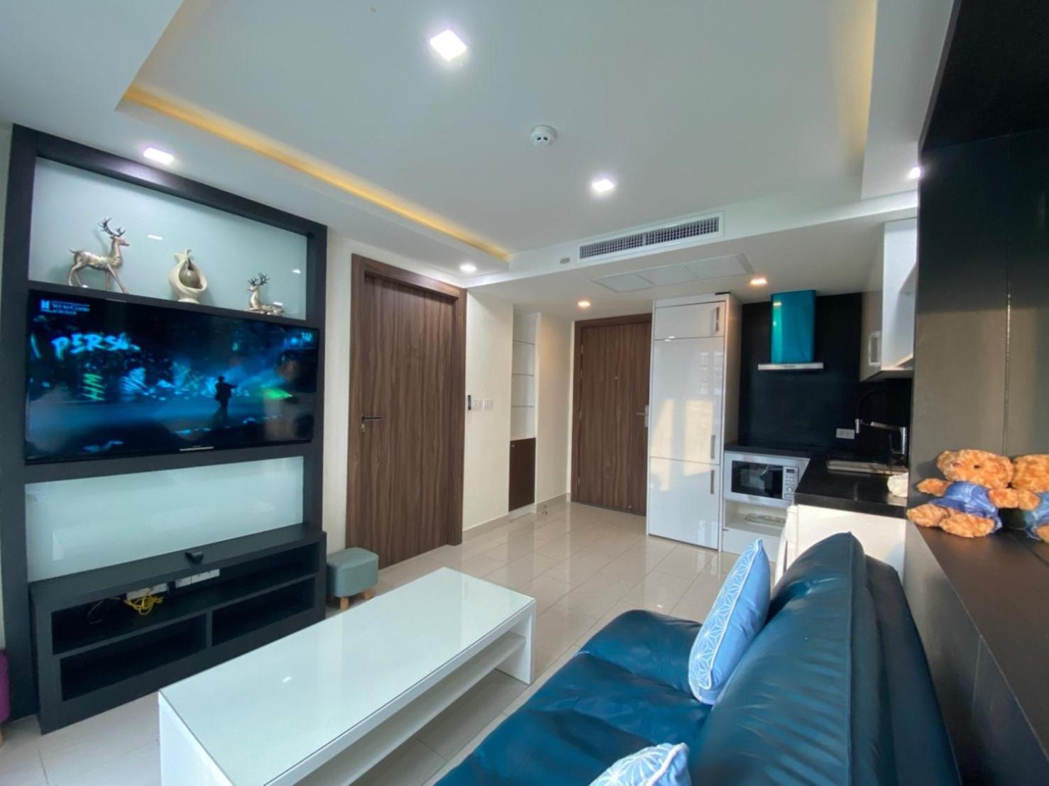 Grand Avenue Suites X Monthstayz Thailand Apartment