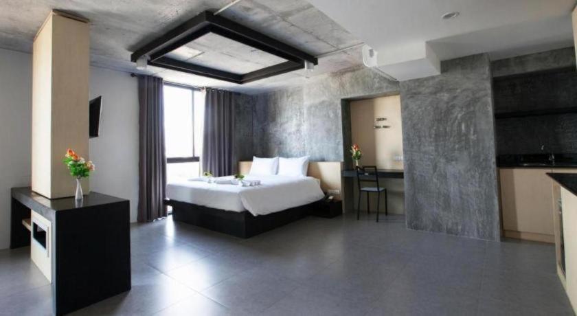 B2 South Premier Hotel 3*