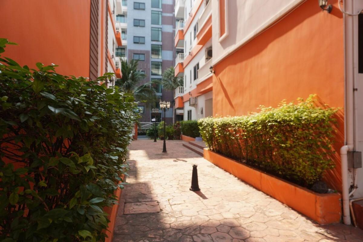 Seaside Serenity In Apartment Pattaya