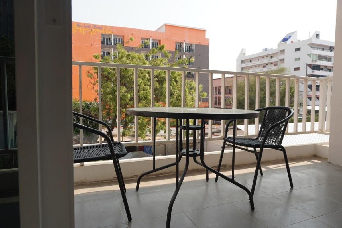 Apartment Seaside Serenity In *