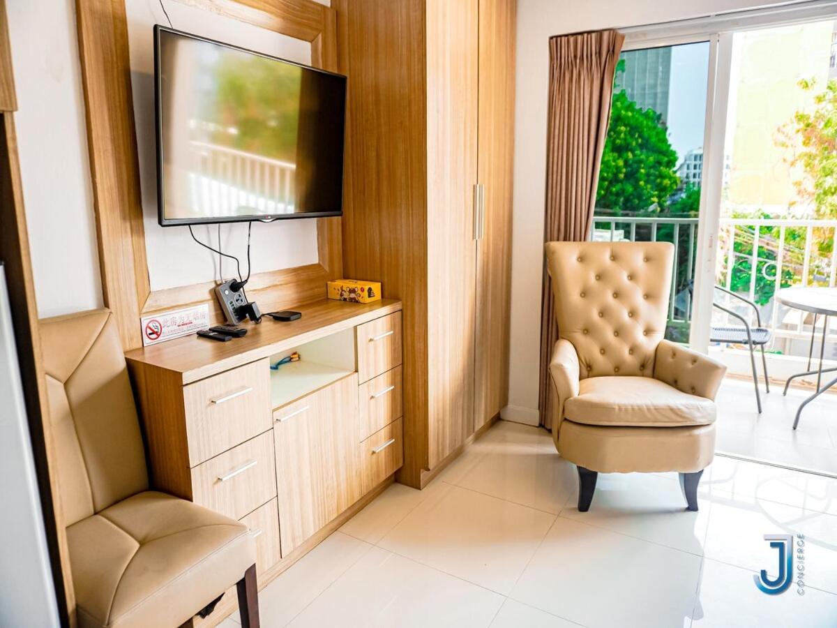Apartment Seaside Serenity In Pattaya