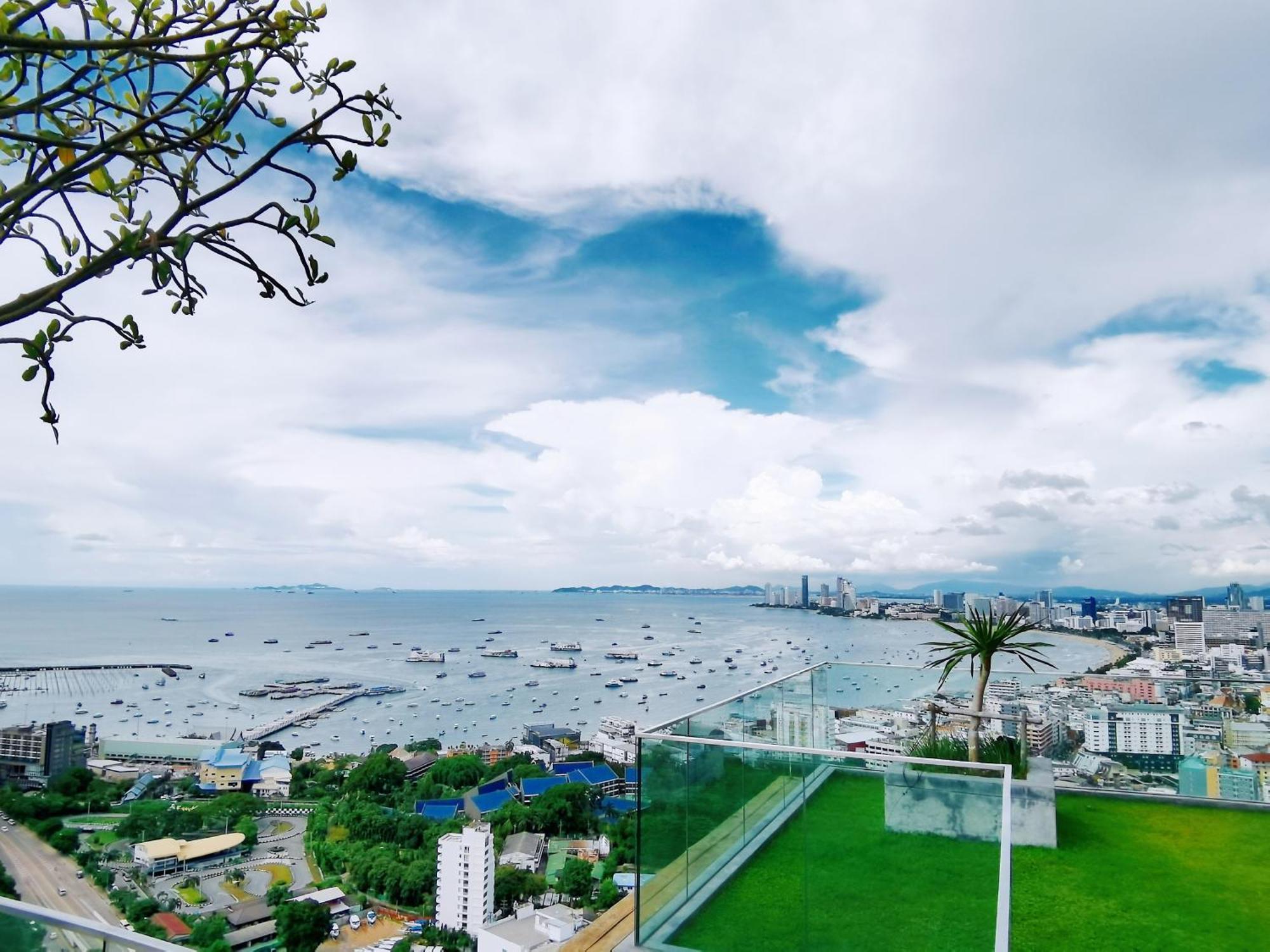 Unixx Sea View * Pattaya