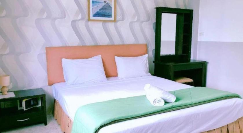 Fnb Hotel