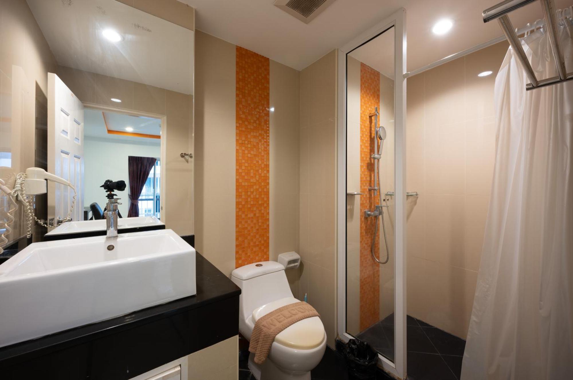 New Nordic 5 By Apartwell Apartment Pattaya