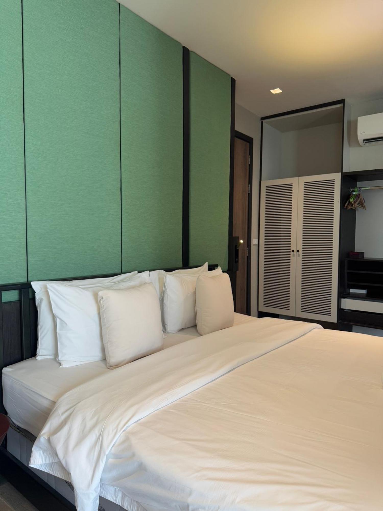 Inara 4 Pattaya