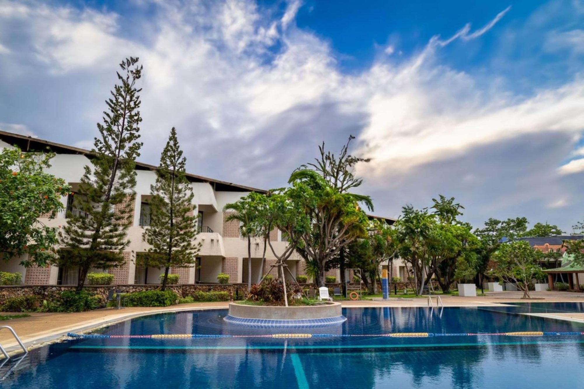Tempat peranginan Tropicana 4*