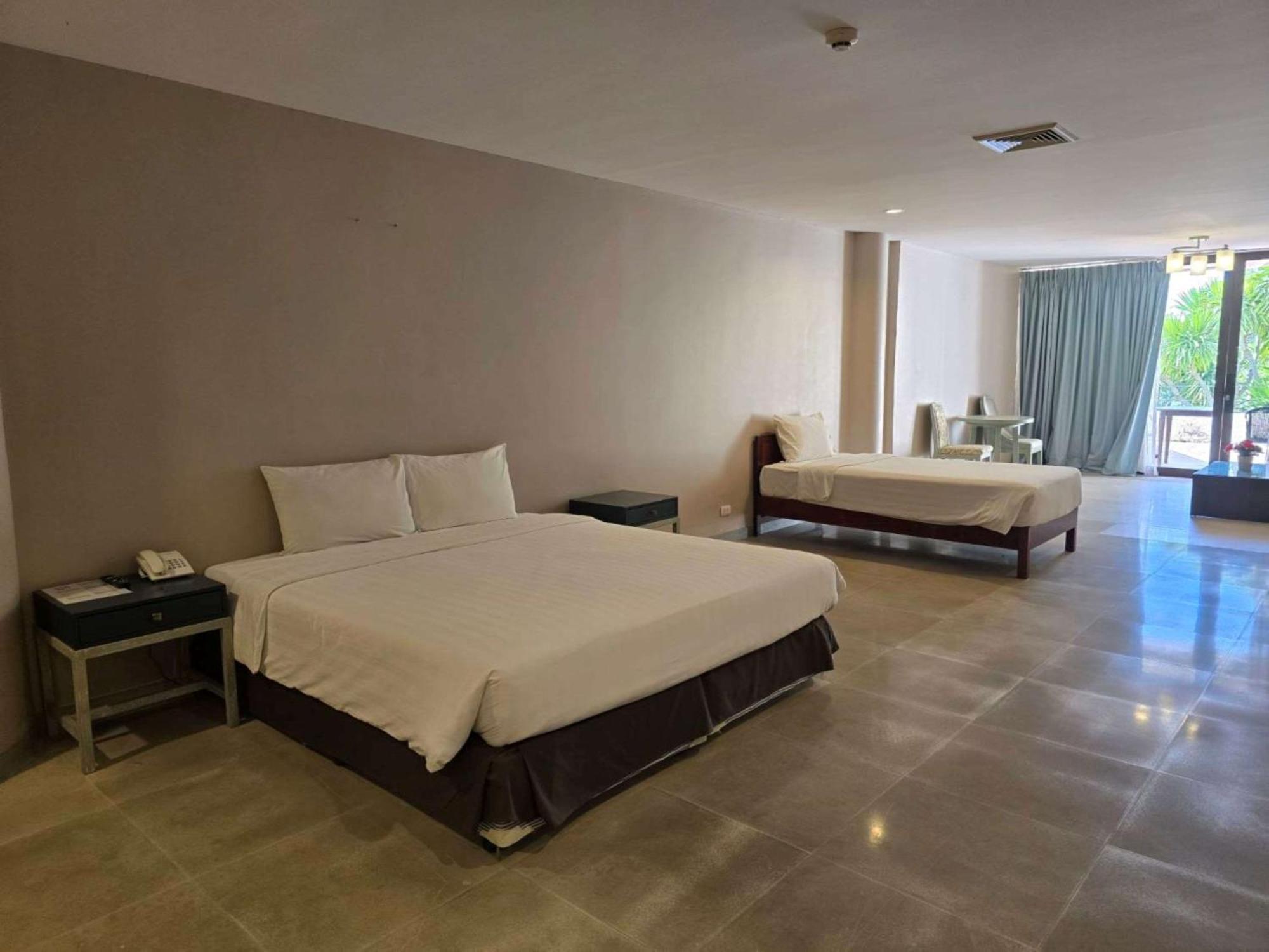 Tropicana Pattaya
