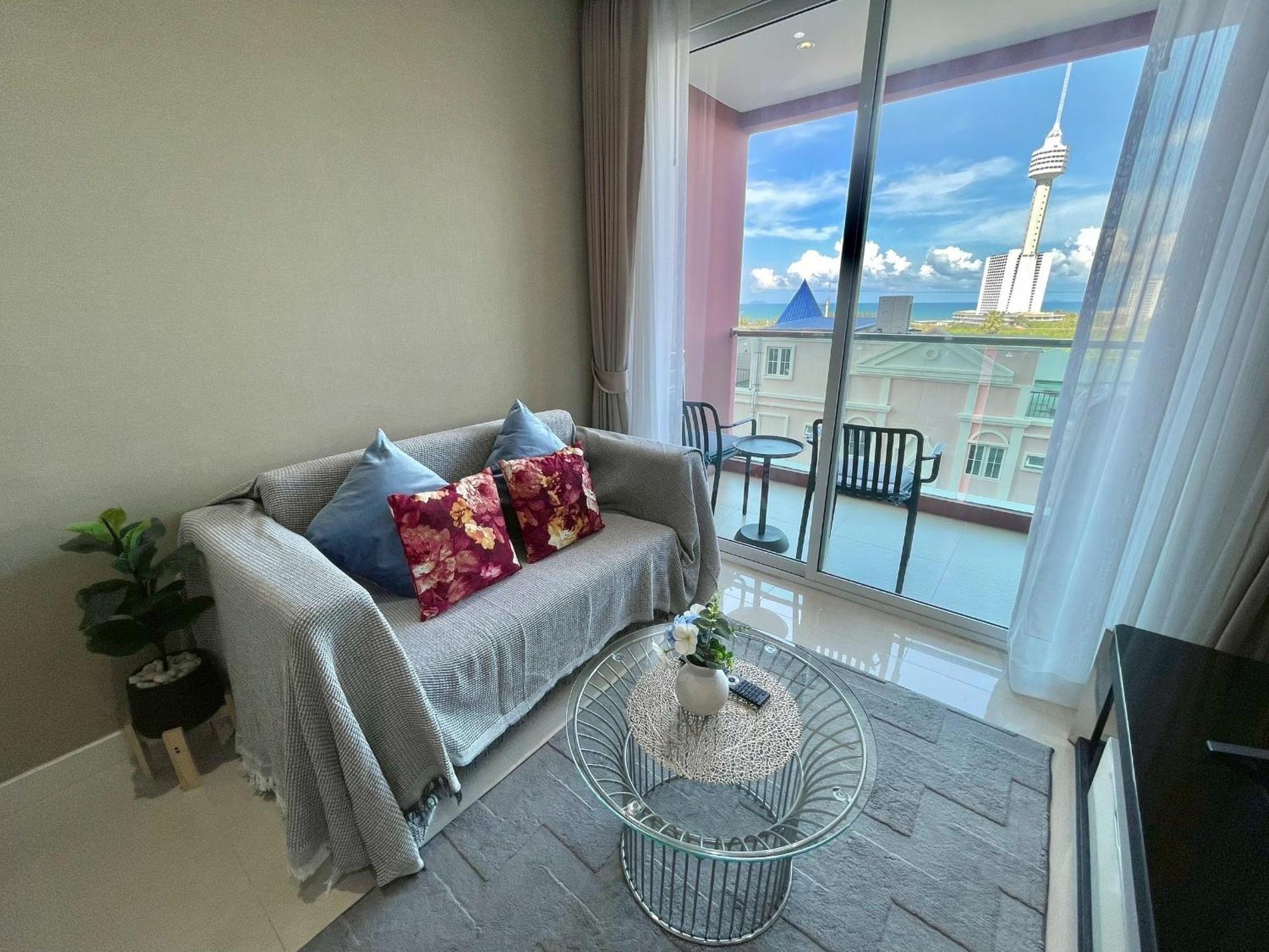 Apartment With Waterpark