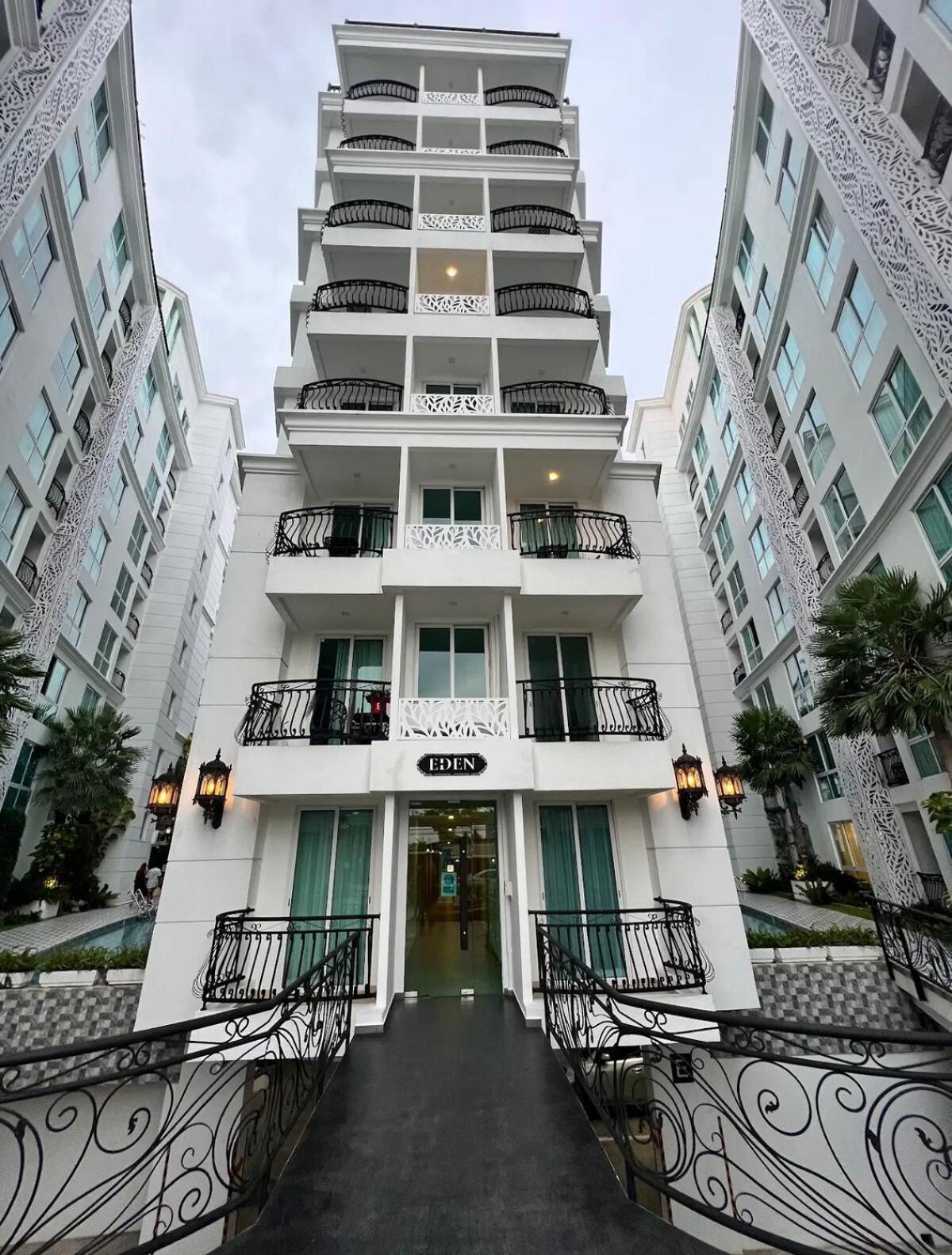 Apartment Romantic Phyllis Pattaya