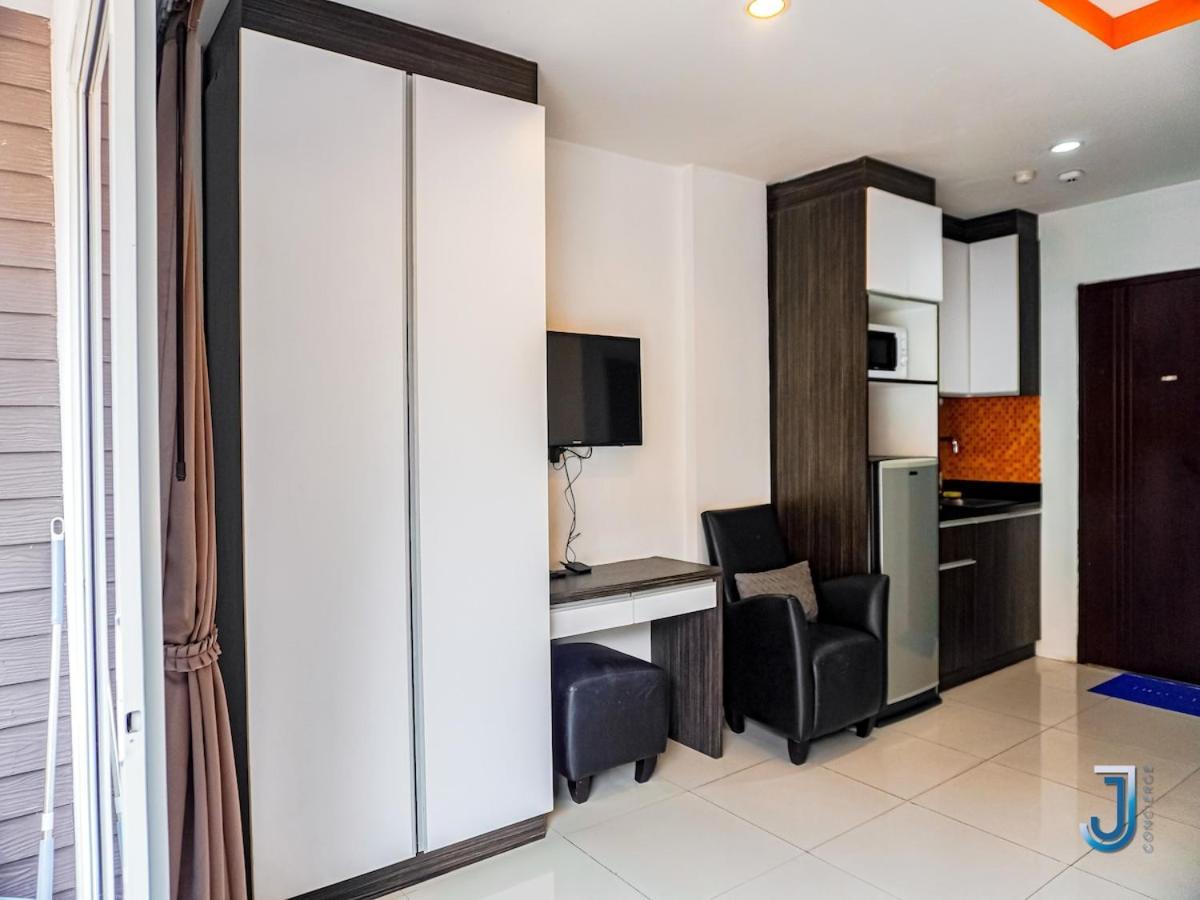 Bright With View Of Pattaya