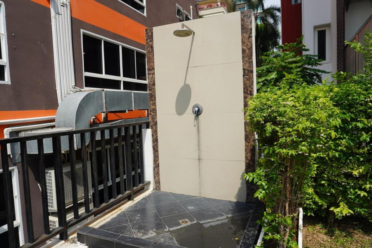 Cozy In A Tropical Setting Apartment Pattaya