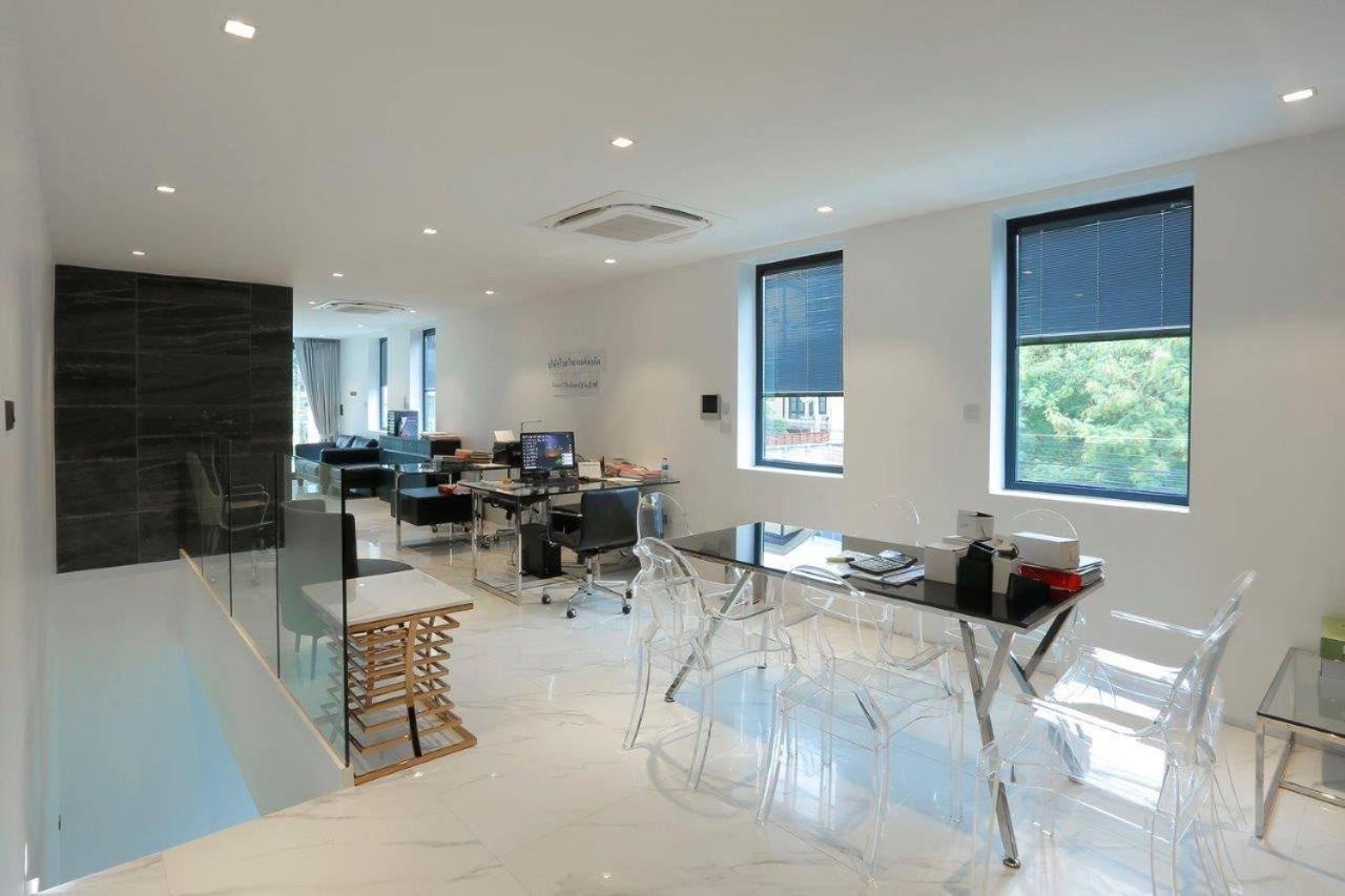 Villa Near & Walk Street Luxury Pattaya