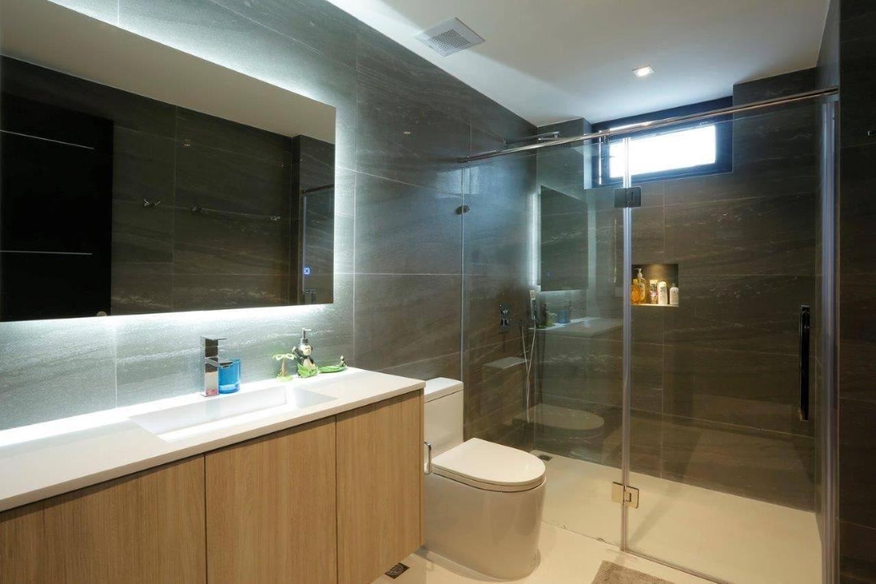 Near & Walk Street Luxury * Pattaya