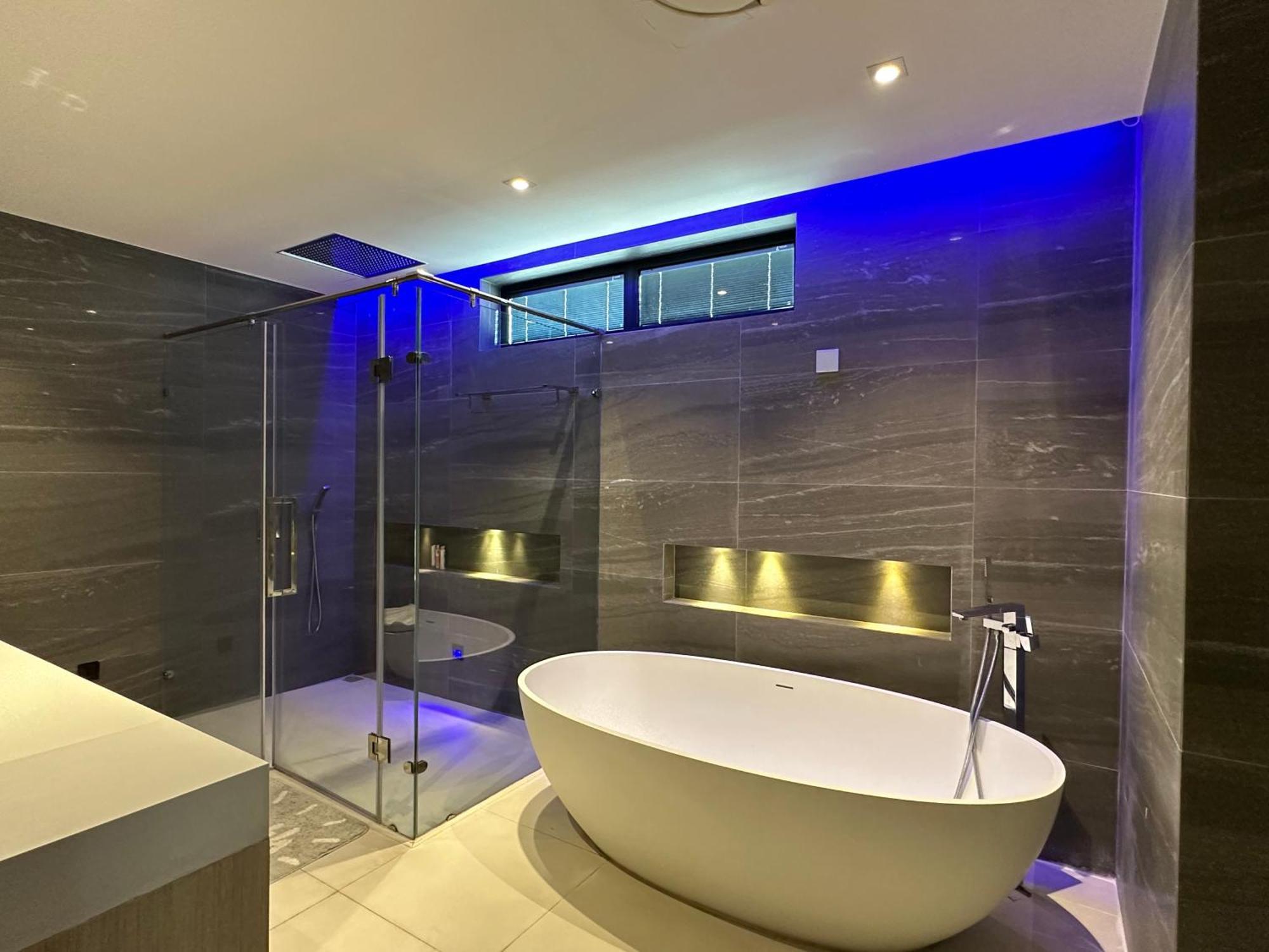 Villa Near & Walk Street Luxury