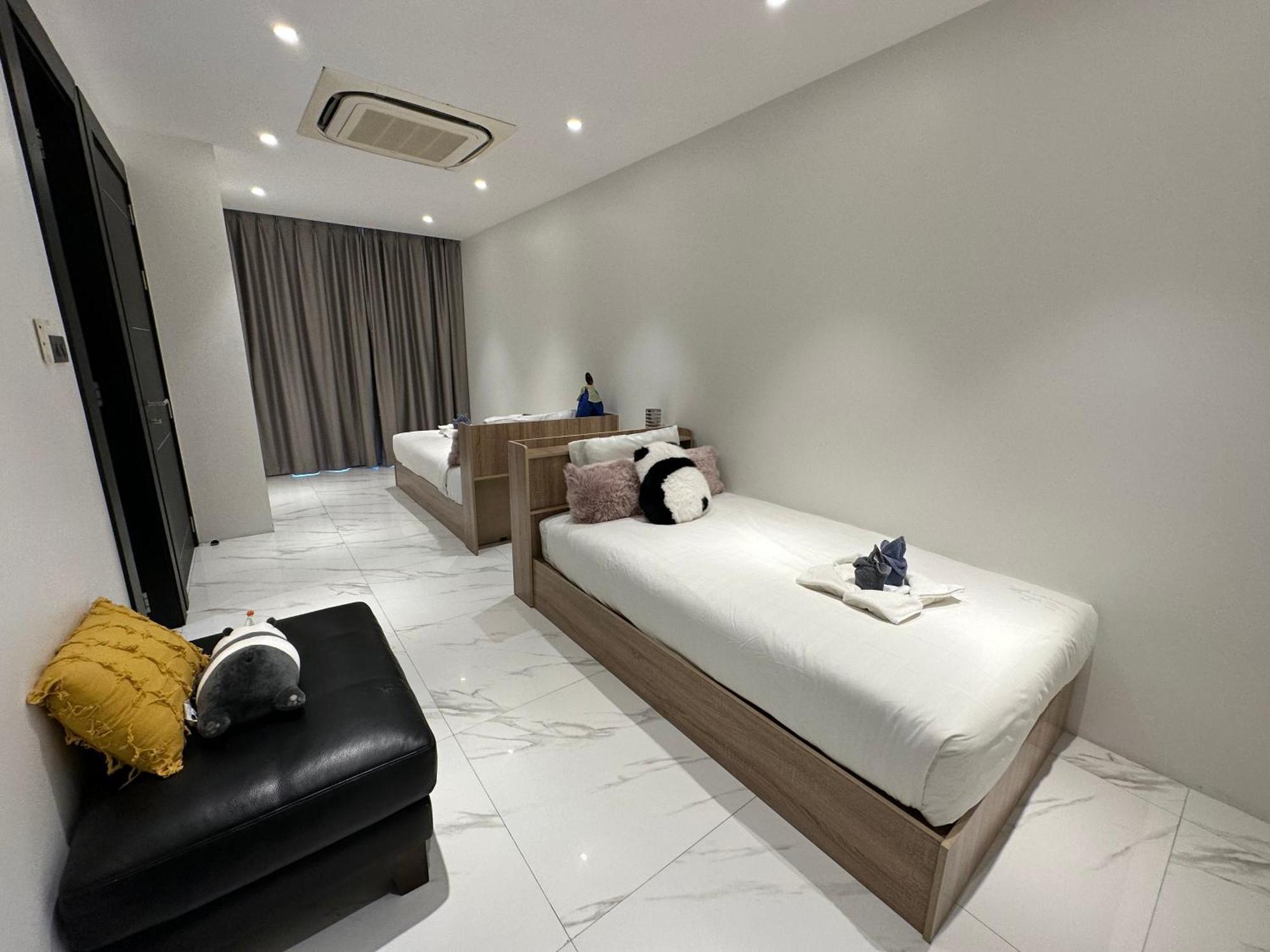 Near & Walk Street Luxury * Pattaya