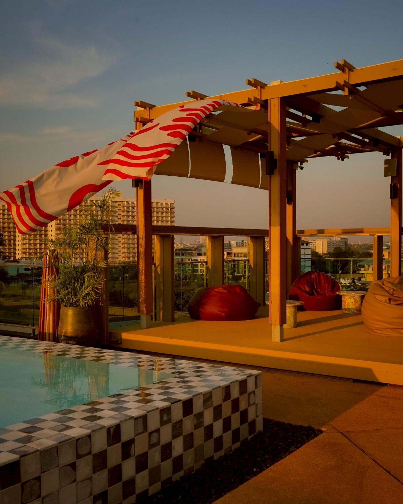 Hotel Tribe 3*