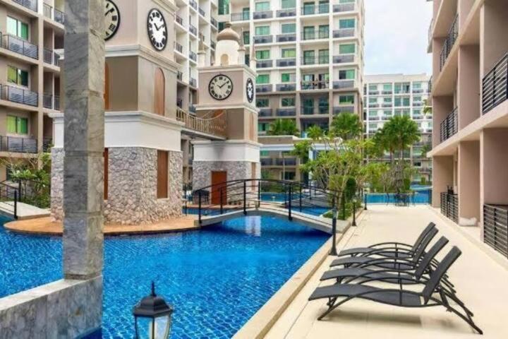 Modern 1-bedroom With Pool View Arcadia Continental Pangsapuri