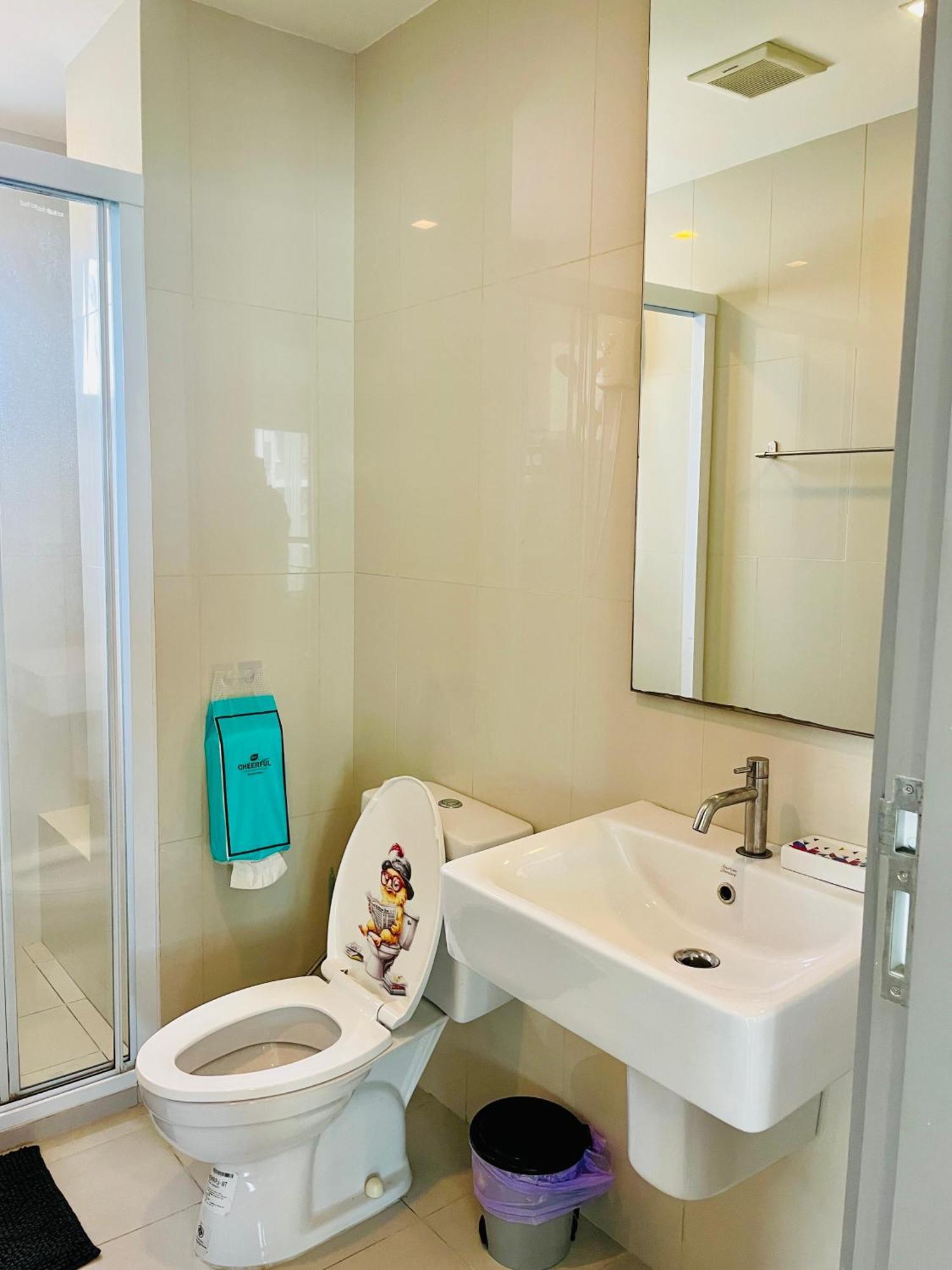 Apartment The Base 2 Bed 2 Bath By Pupu *