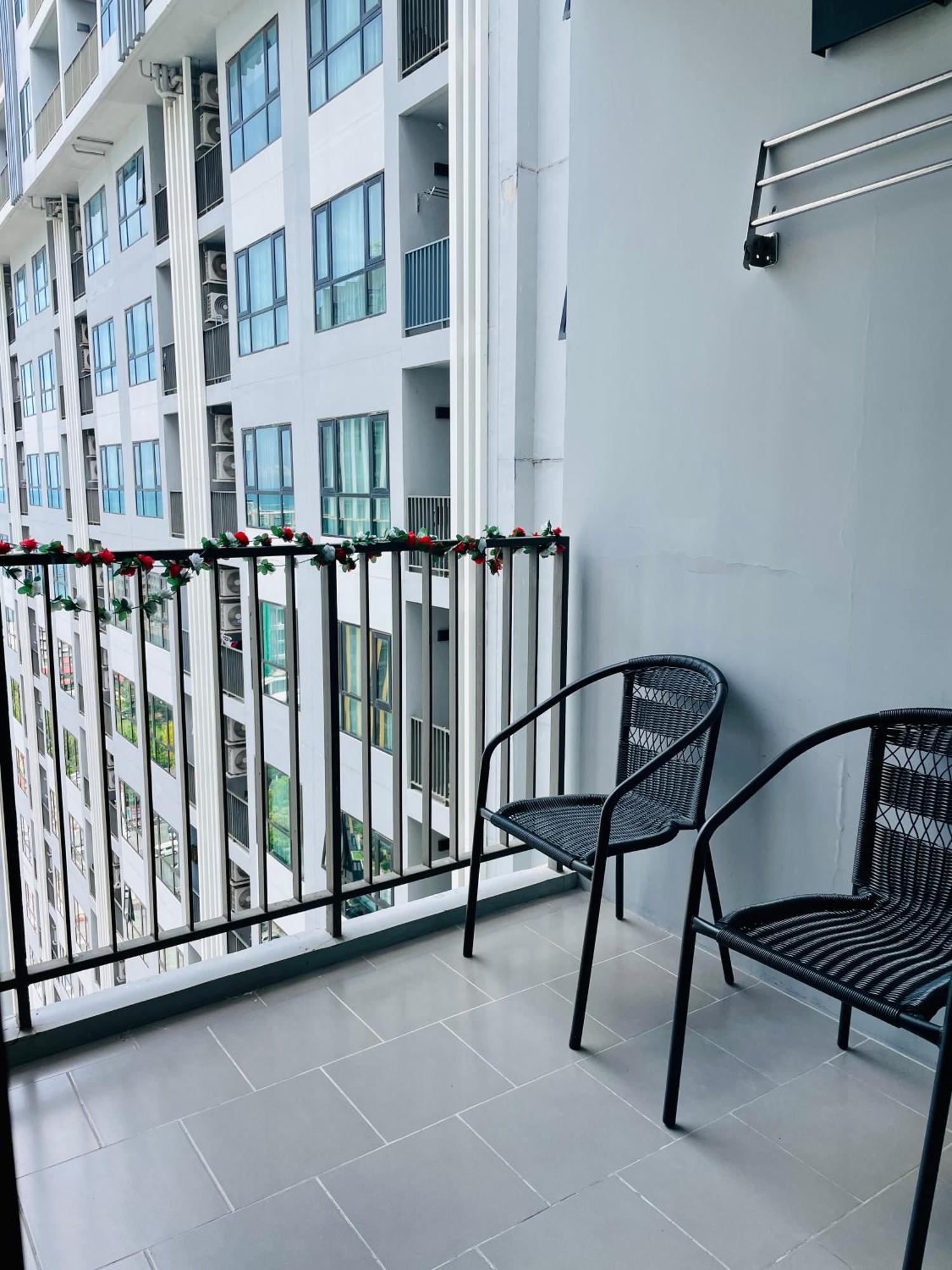 The Base 2 Bed 2 Bath By Pupu Pattaya
