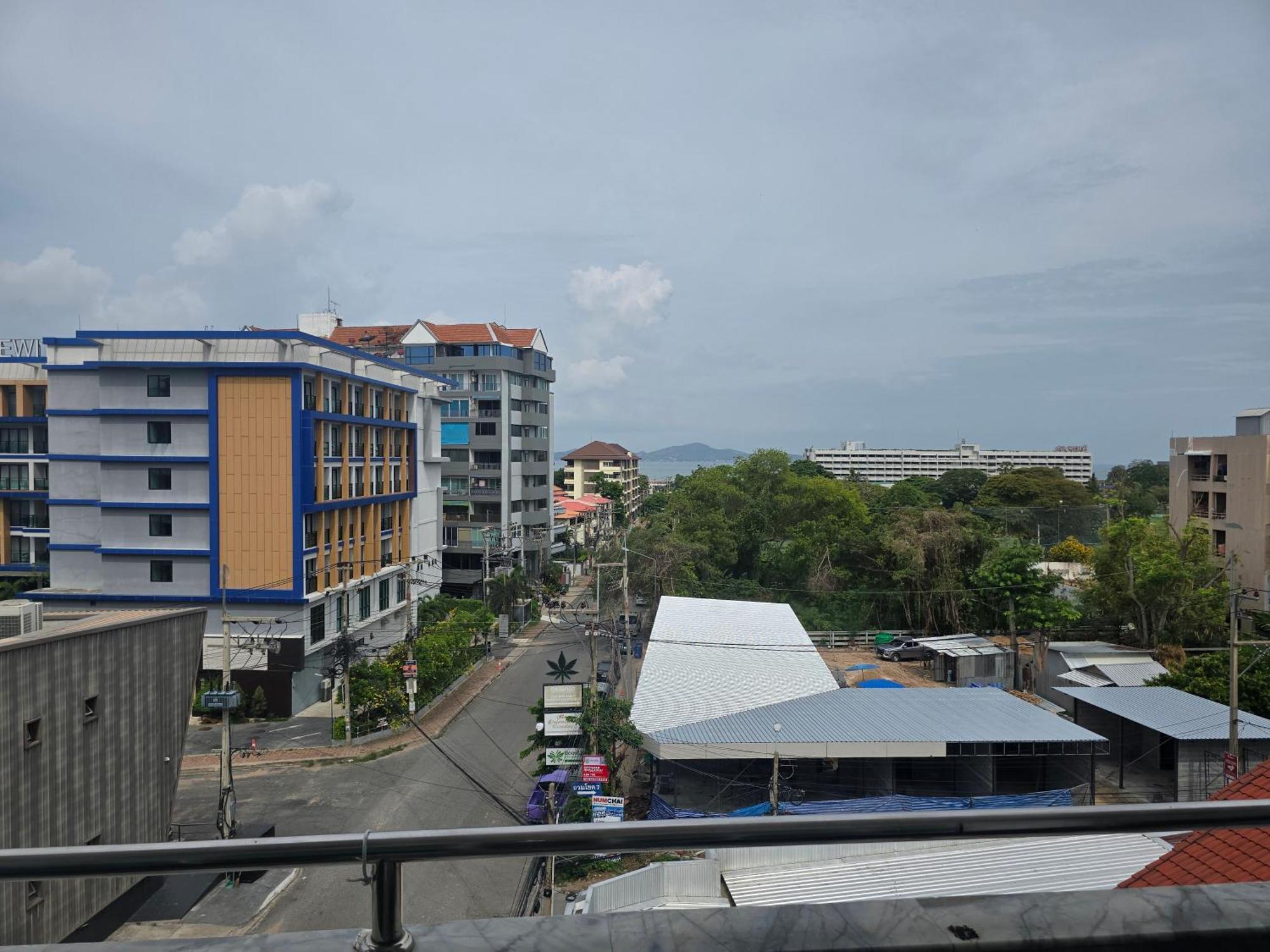 Big Soi 5 Apartment Pattaya