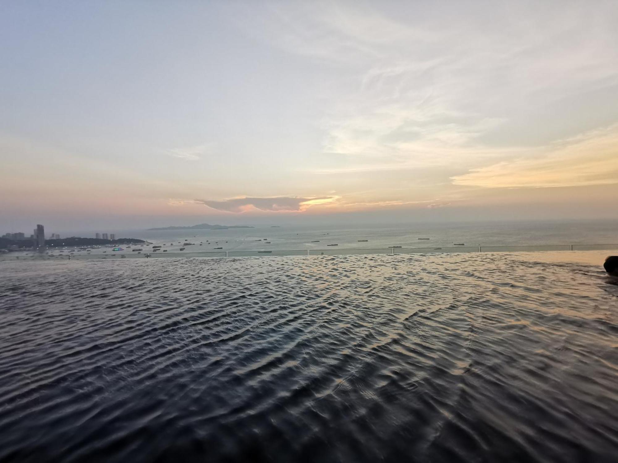 Apartamento Centric Sea Pattaya中心海