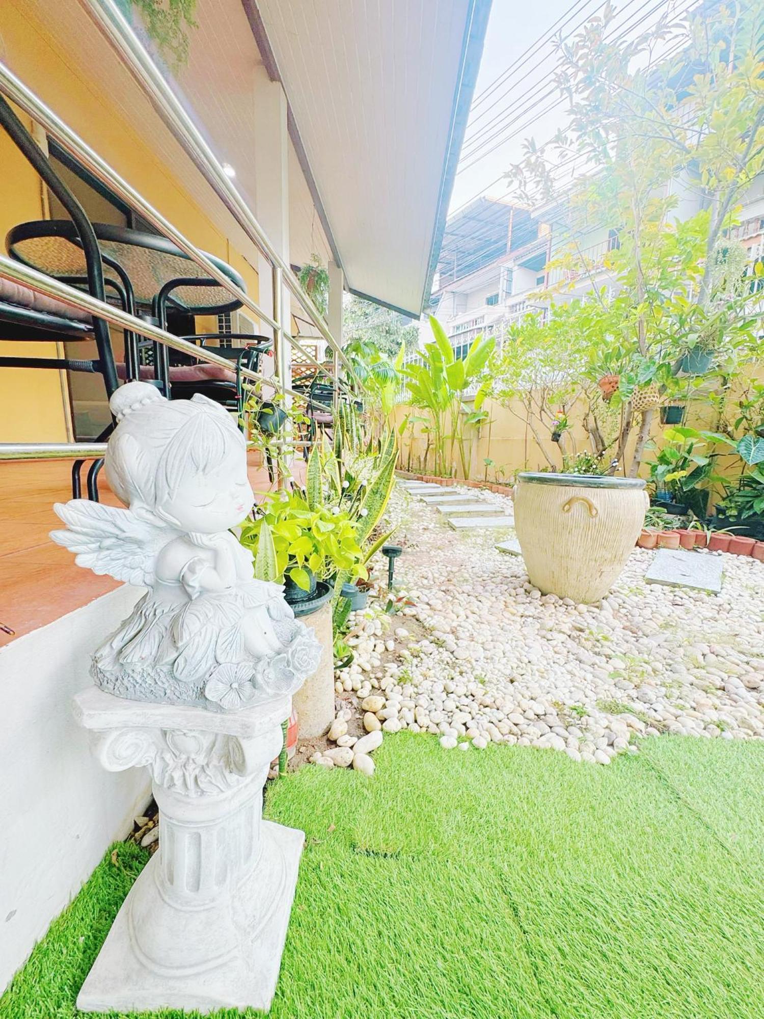 Villa Sun And Moon House *