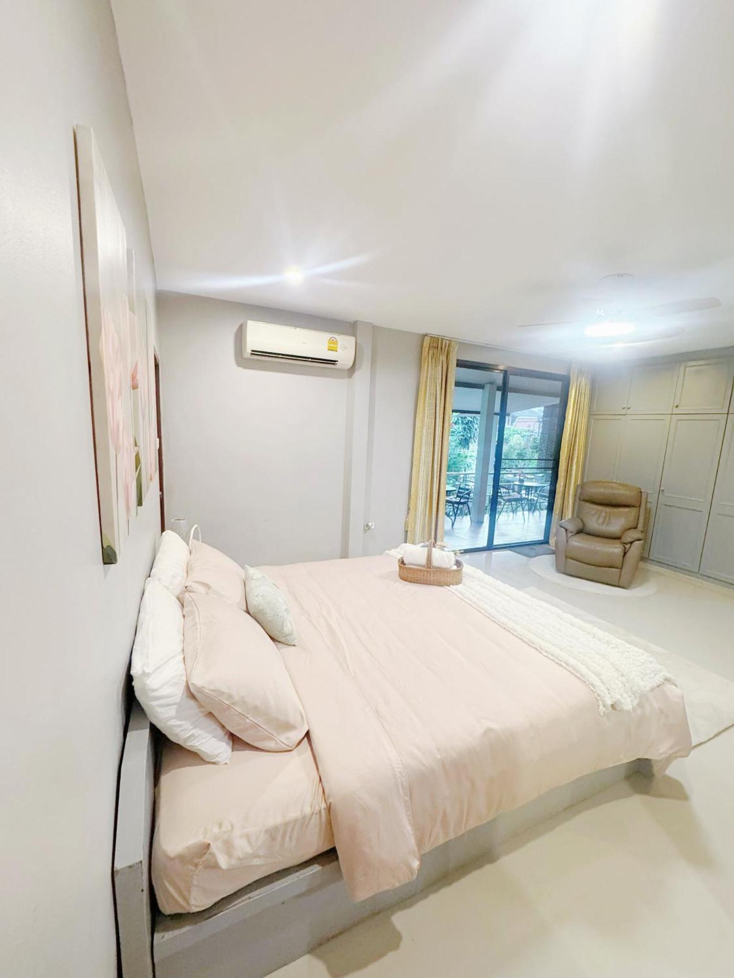 Villa Sun And Moon House *