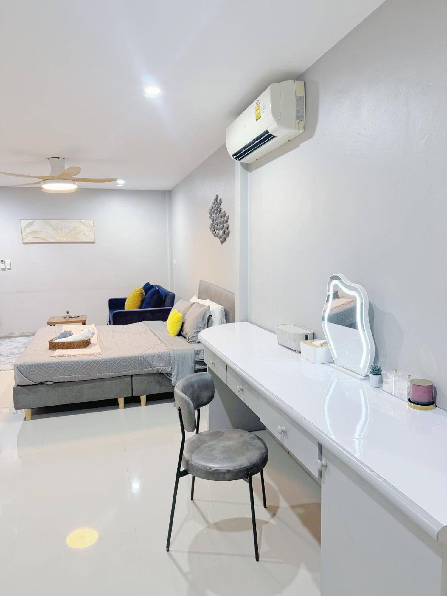 Sun And Moon House Villa Pattaya