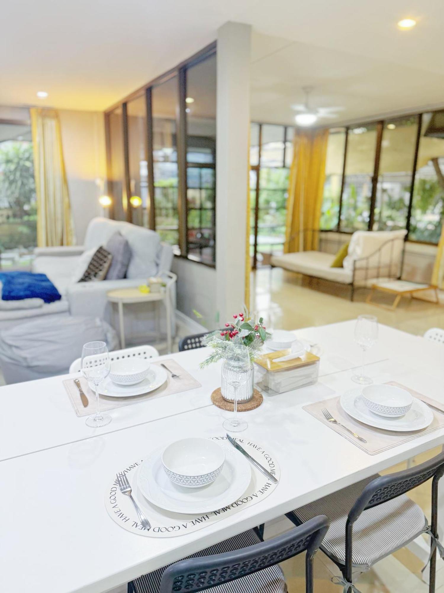 Sun And Moon House Villa Pattaya