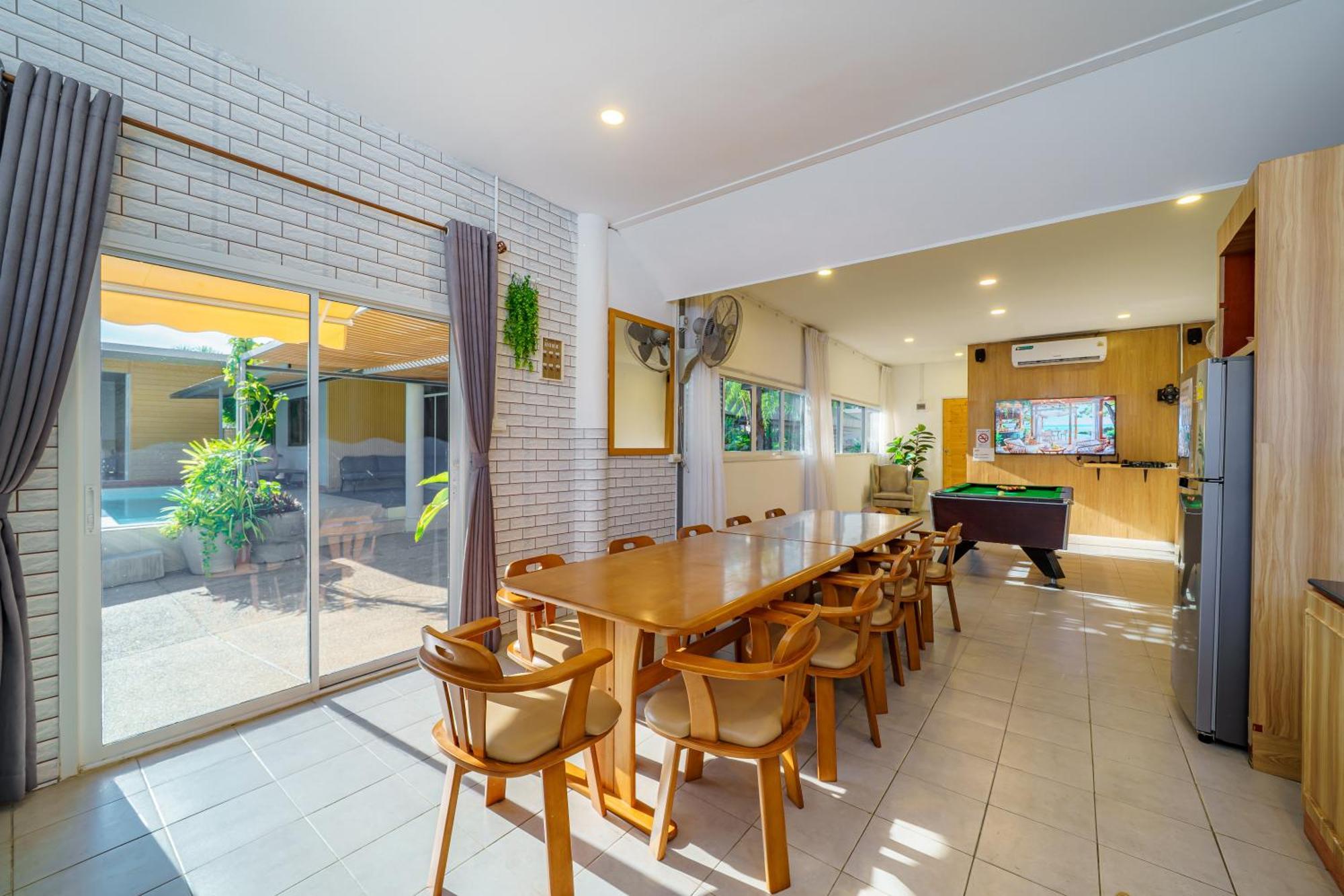 Cozy Gray Garden Pattaya