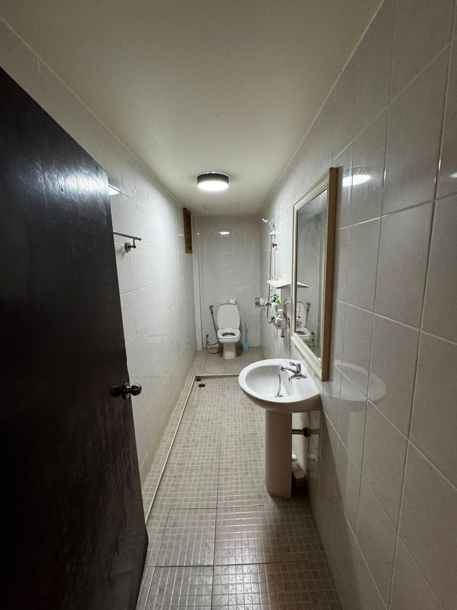 Guest house W33d Gallery