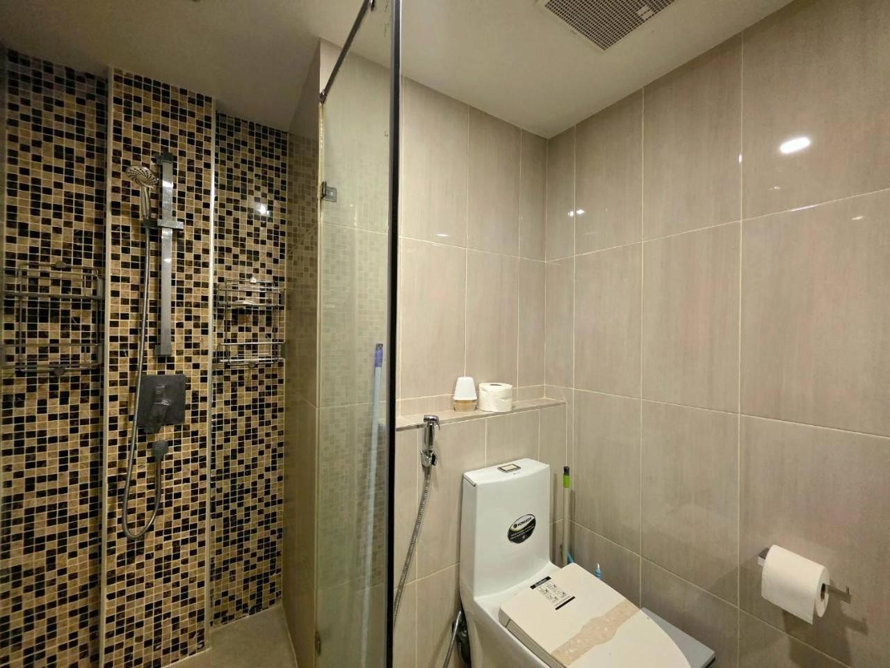 Grand Avenue 1bedroom Soi Buakhaw 15 *