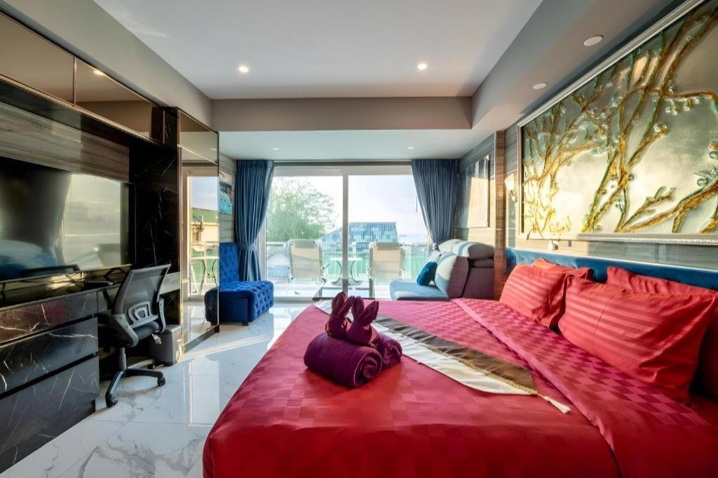 The Globe Hotel, Bar & Restaurant Hotel Pattaya