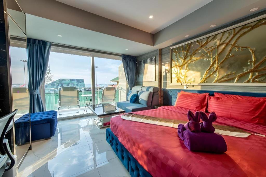 Hotel The Globe Hotel, Bar & Restaurant Pattaya