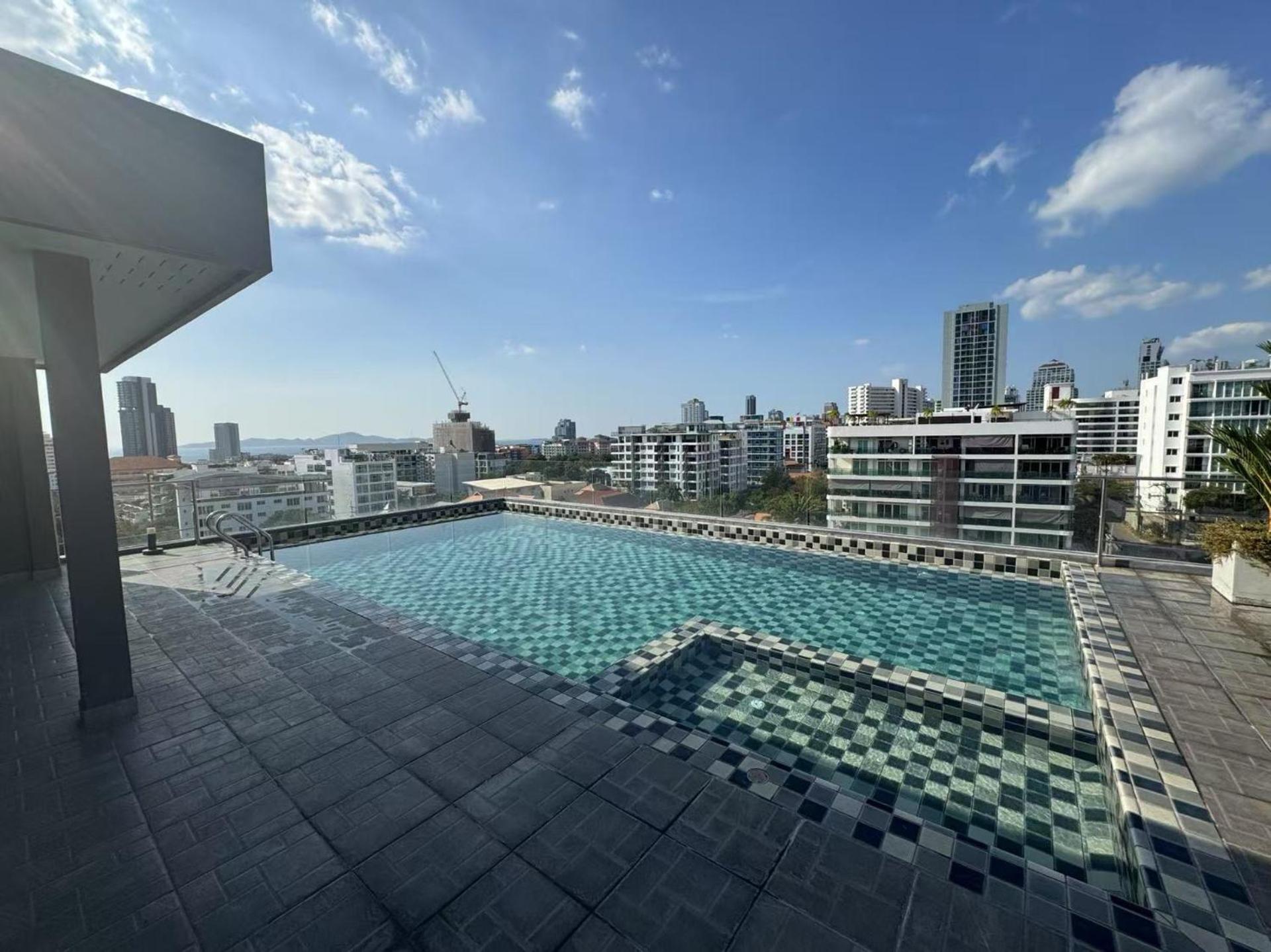 Apartment Siam Star Selected