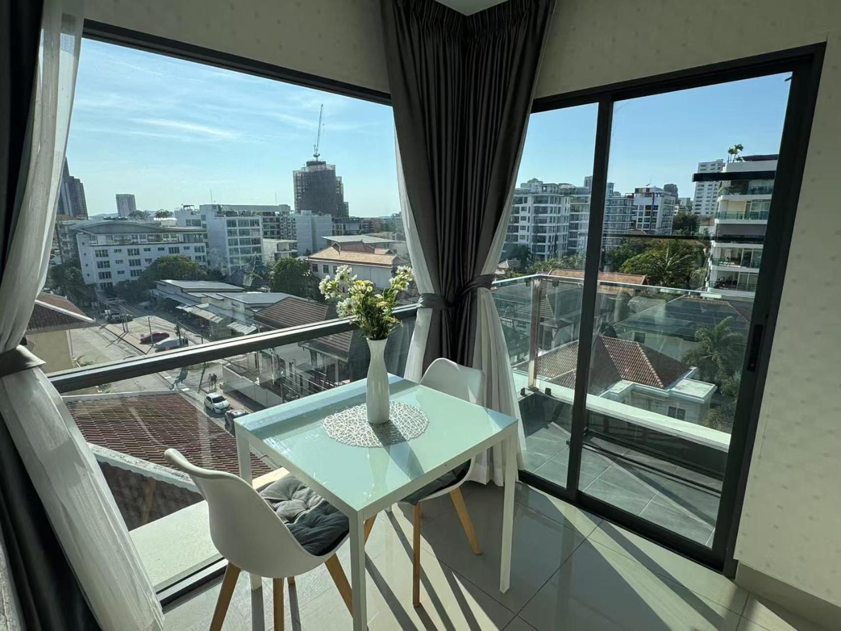 Apartment Siam Star Selected *